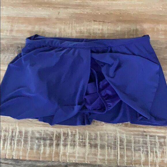Miraclesuit royal blue swim skort - Picture 3 of 7